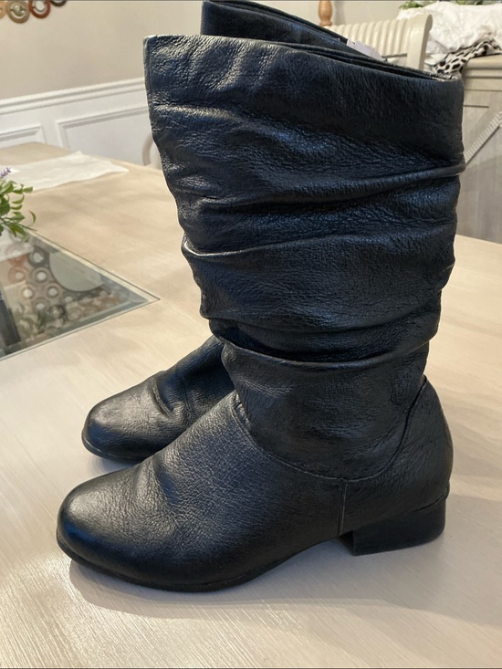 FanFare Shoes - Slouch Leather Mid-Calf Heeled Boots - Black